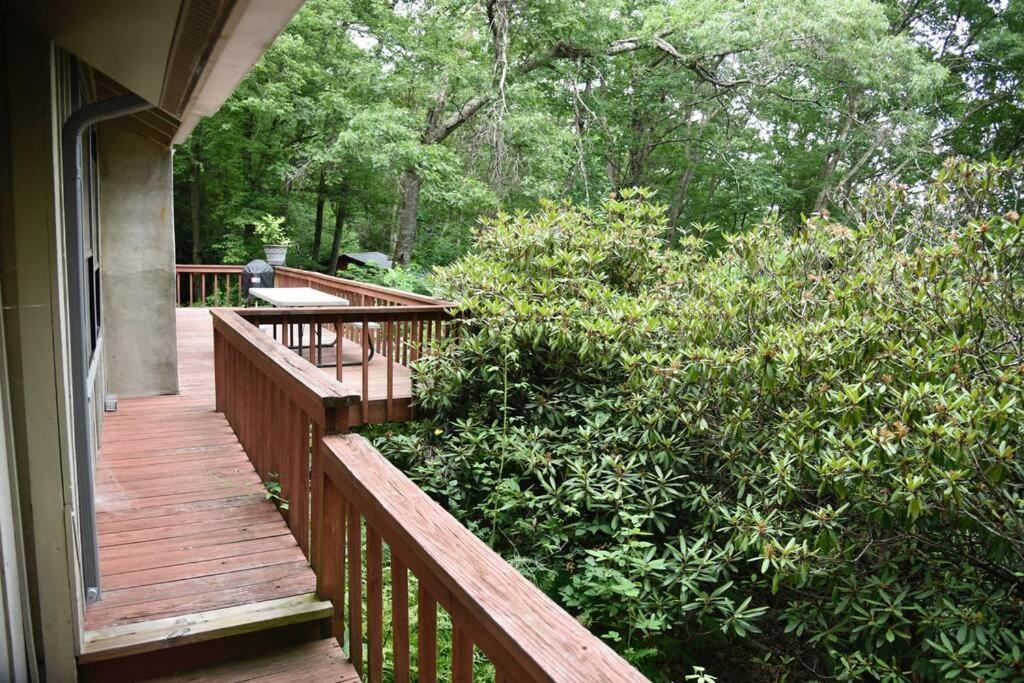 Fox Trot Cabin Meadows of Dan 外观 照片