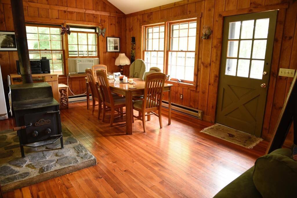 Fox Trot Cabin Meadows of Dan 外观 照片